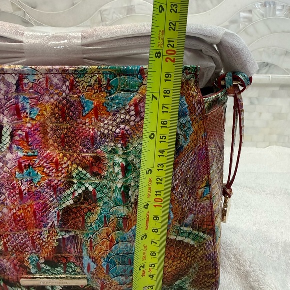 NWT Brahmin Hillary and Ady wallet in Reservoir Melboure Multi Crossbody bag - Picture 12 of 12